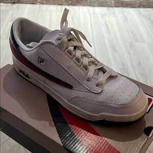 Fila White and Red Minimalist Sneakers